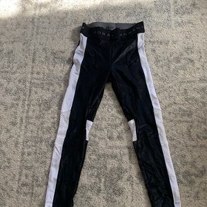 Koral Emblem Infinity High Rise Cropped Legging